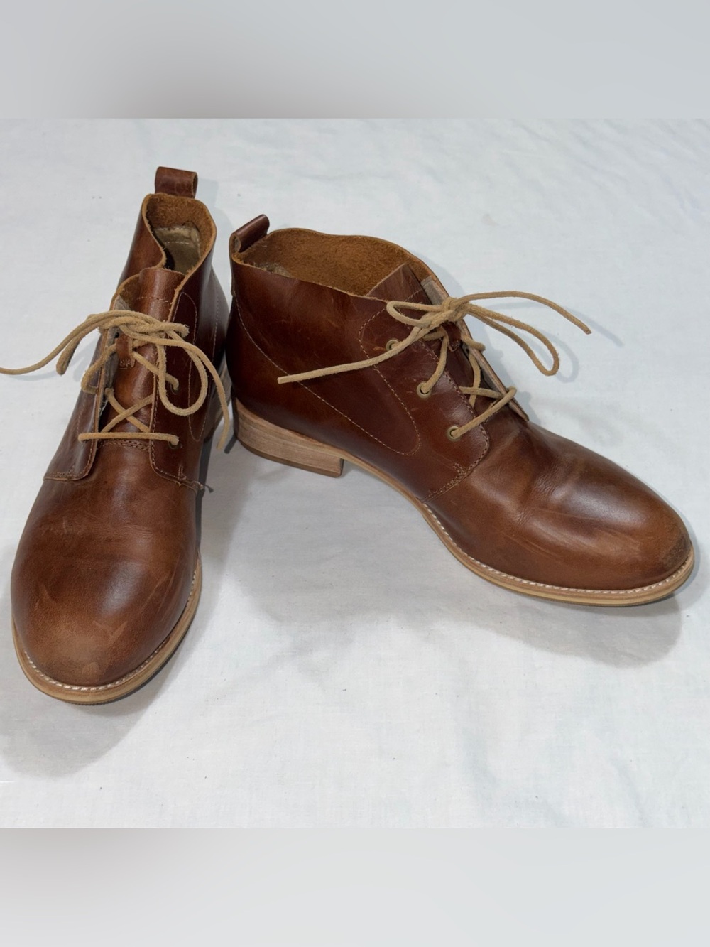 CAT Caterpillar Hester Brown Sugar Leather Chukka Ankle Boots Women 10 P309866